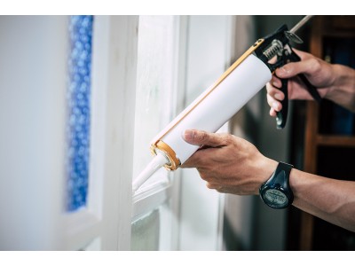 Будівельна хімія: Як закласти надійний фундамент для вашого ремонту?