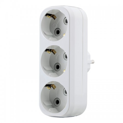 Розгалужувач на 3 гнізда з заземленням Makel (10033)